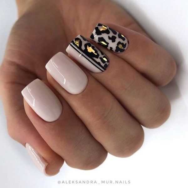 Эффектные комбинации бежевого леопардового маникюра с другими дизайнами