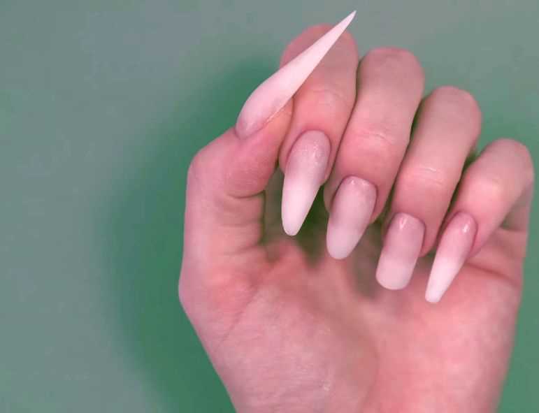 1. Квадратная форма ногтей