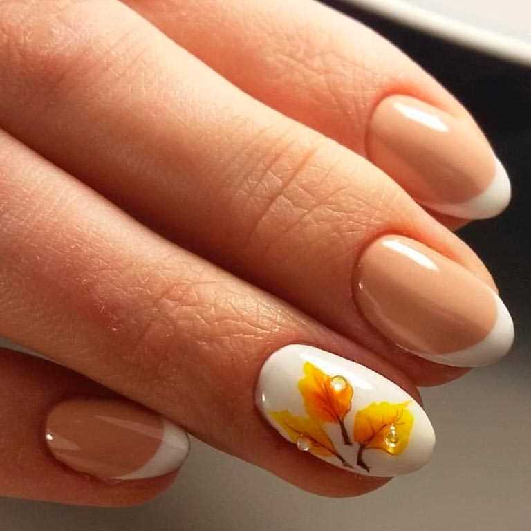 Простые и красивые идеи для осеннего маникюра