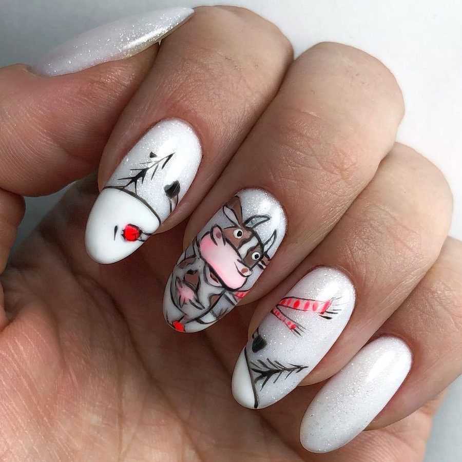 Красивый новогодний маникюр