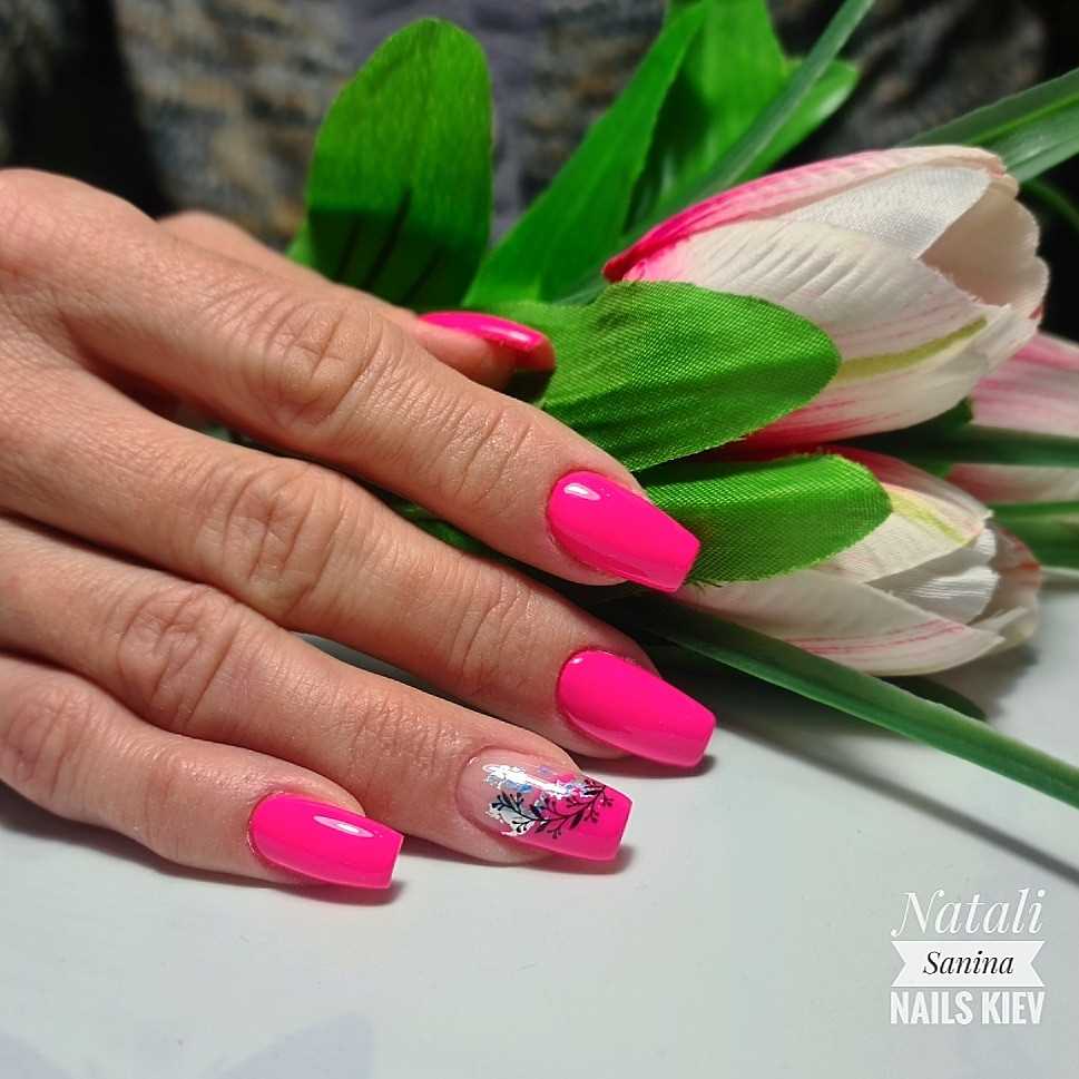 Яркий маникюр дизайн ногтей фото новинки
