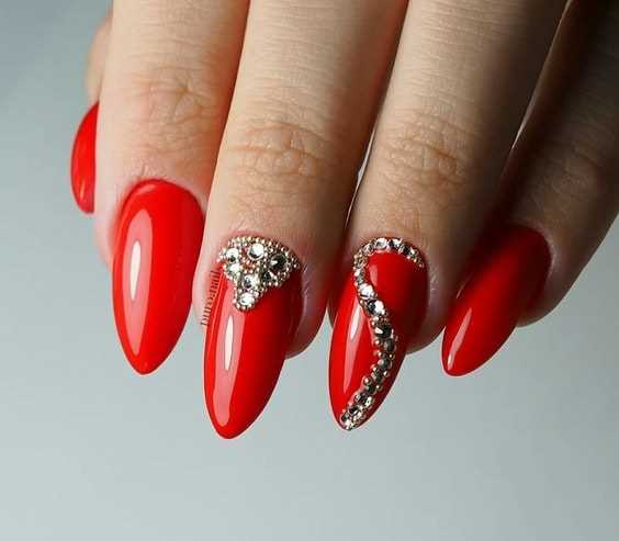 Шаг 2: Запечатывание красного лака