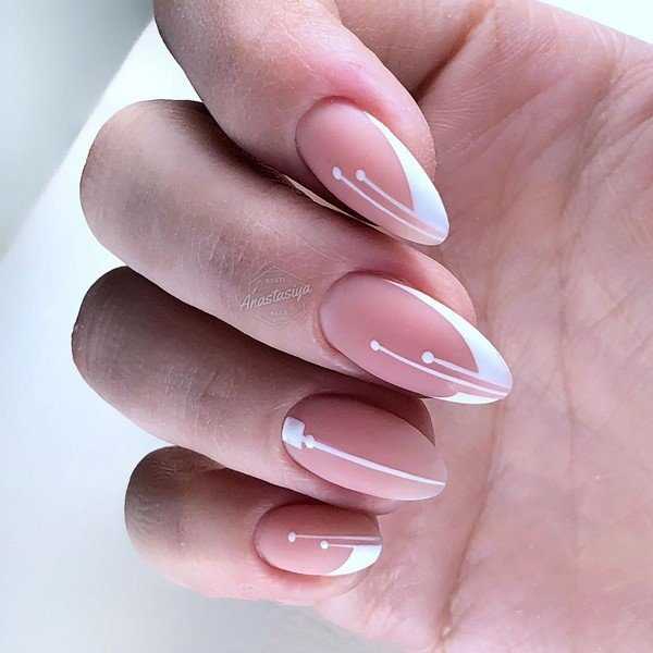 Французский маникюр в необычных сочетаниях