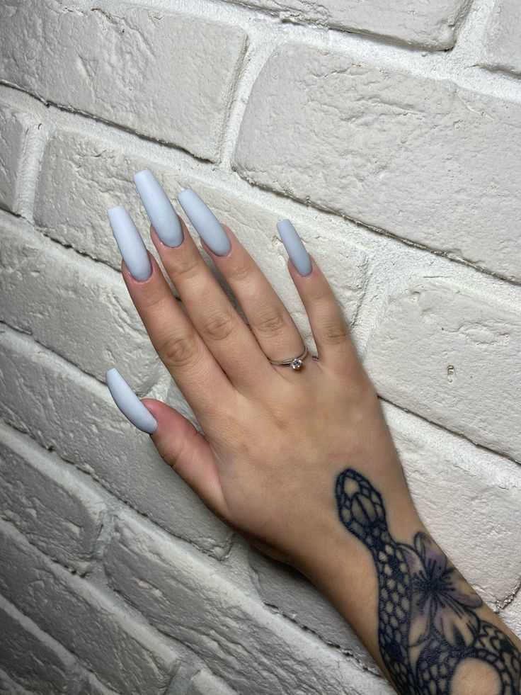 Идея №2: Французская обратная луна