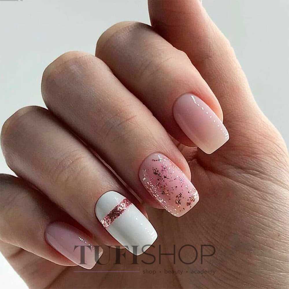 Преимущества нюдового маникюра