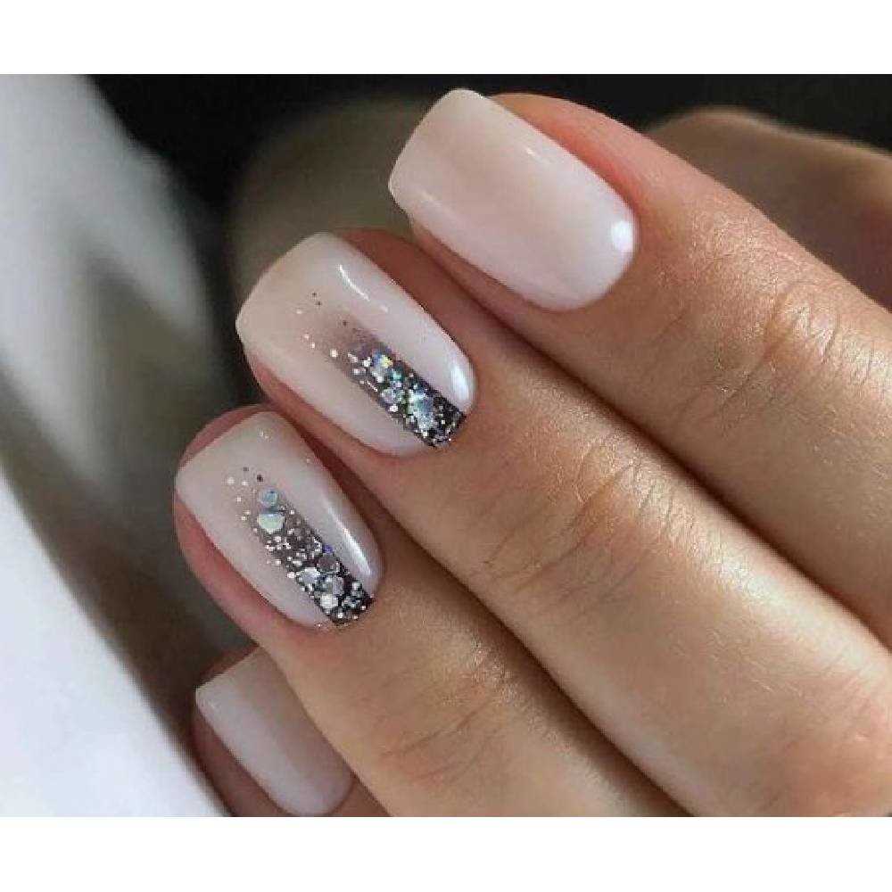 Как сделать блестящий маникюр своими руками