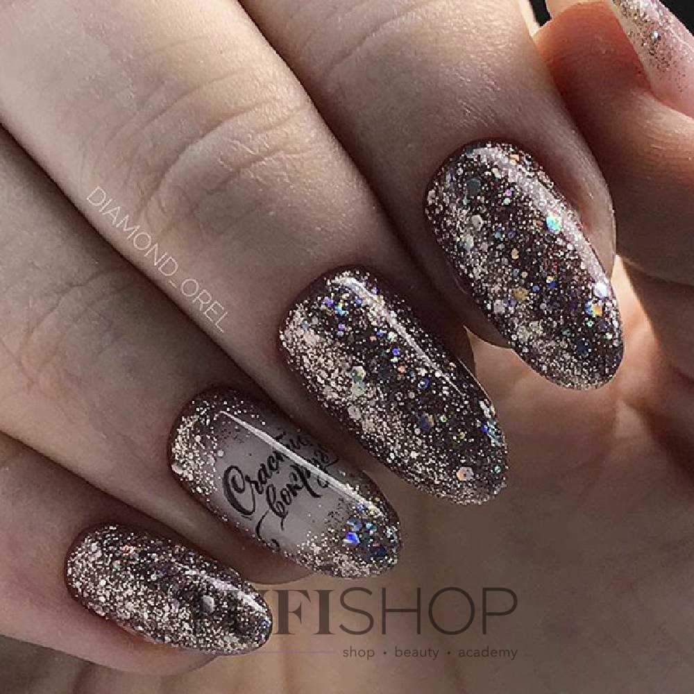 Светоотражающий маникюр: воплощение красоты и стиля