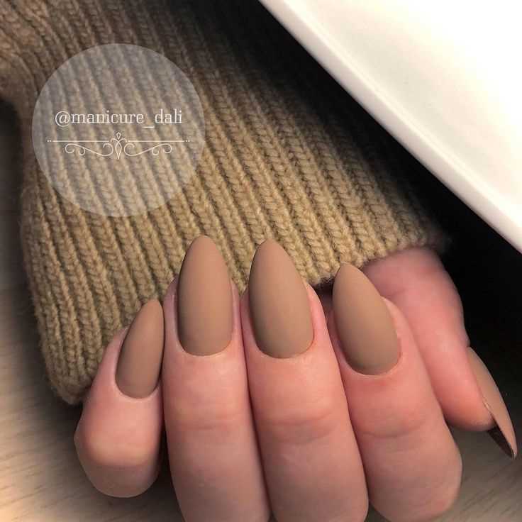  Варианты дизайна ногтей в стиле капучино 