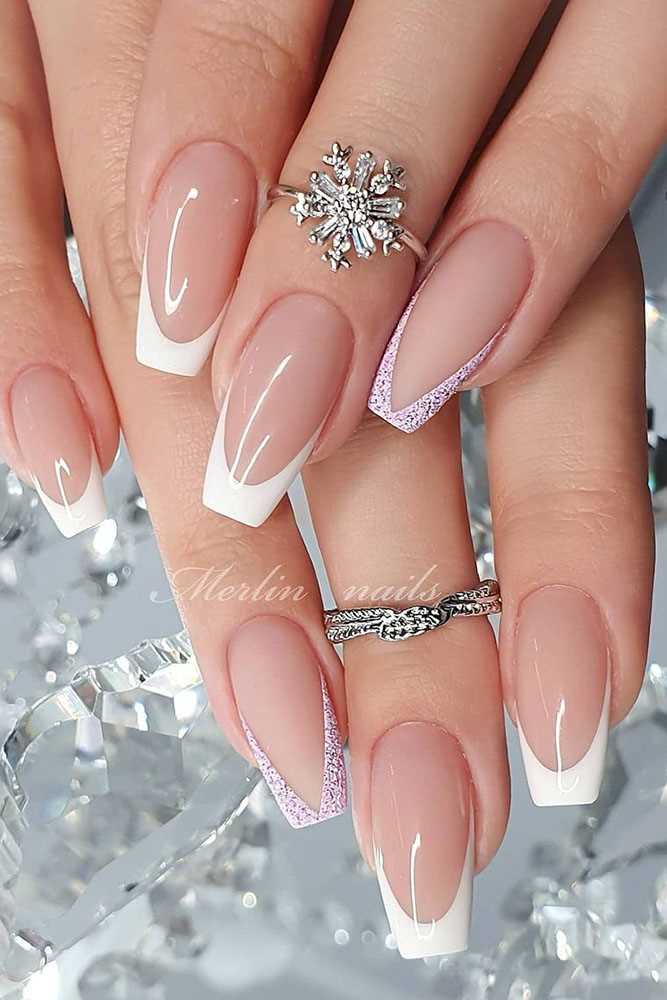 Тенденции новогоднего маникюра френч