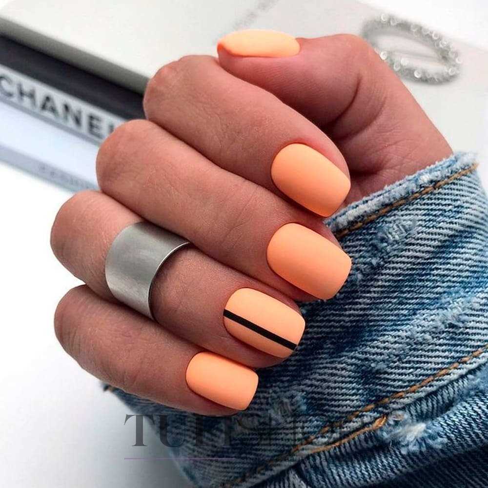 Разнообразьте дизайн маникюра