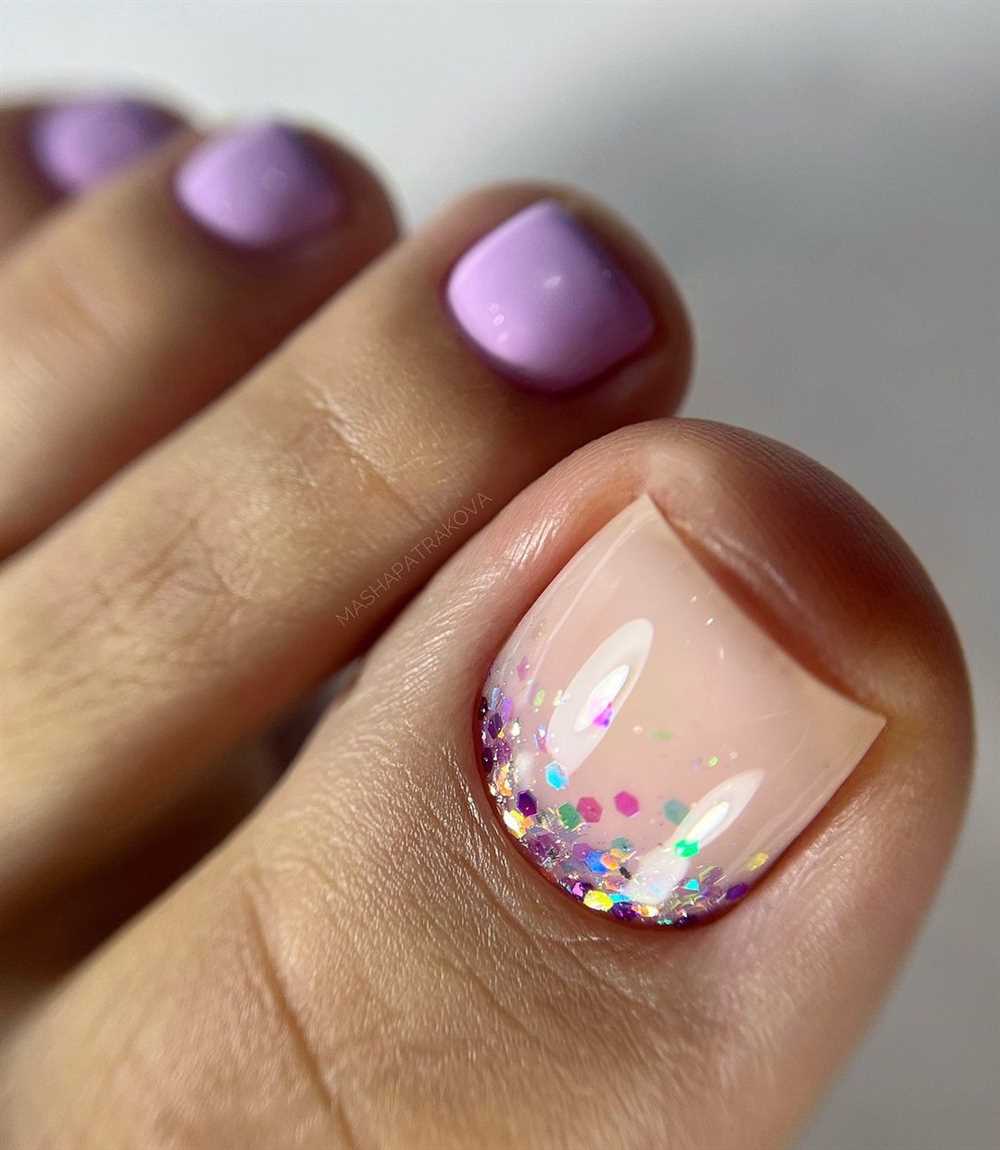 Летний педикюр: цвет и уход