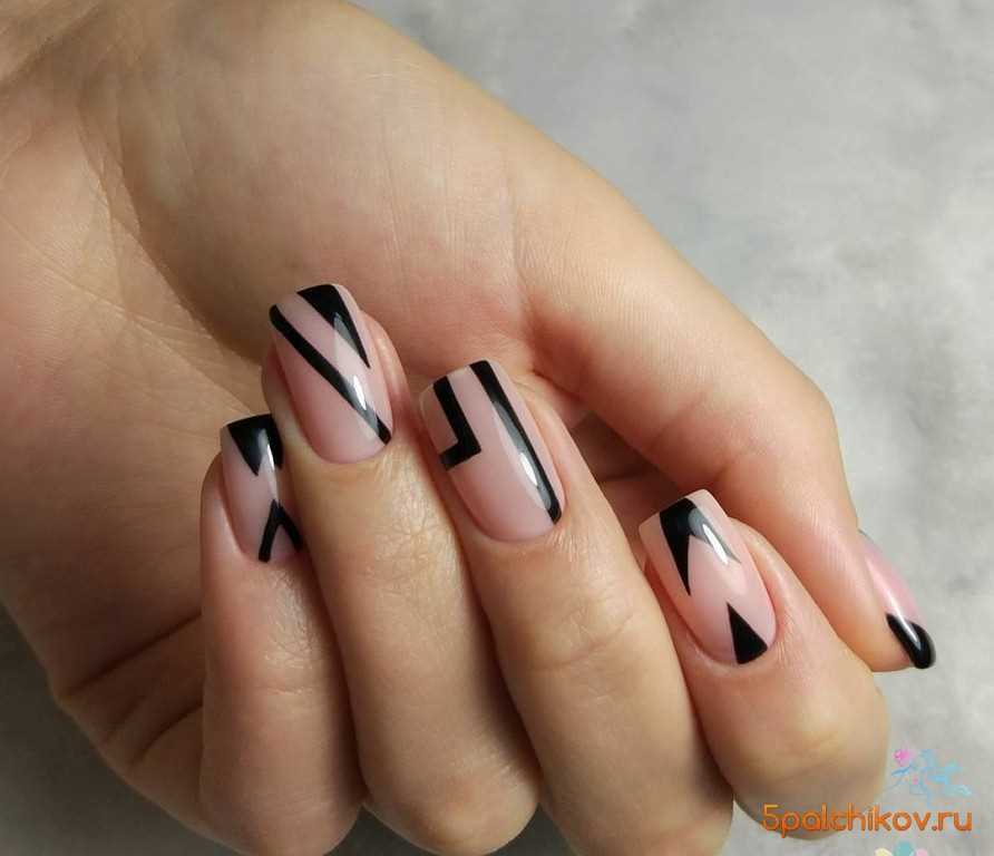 Как создать полоски на ногтях: дизайн