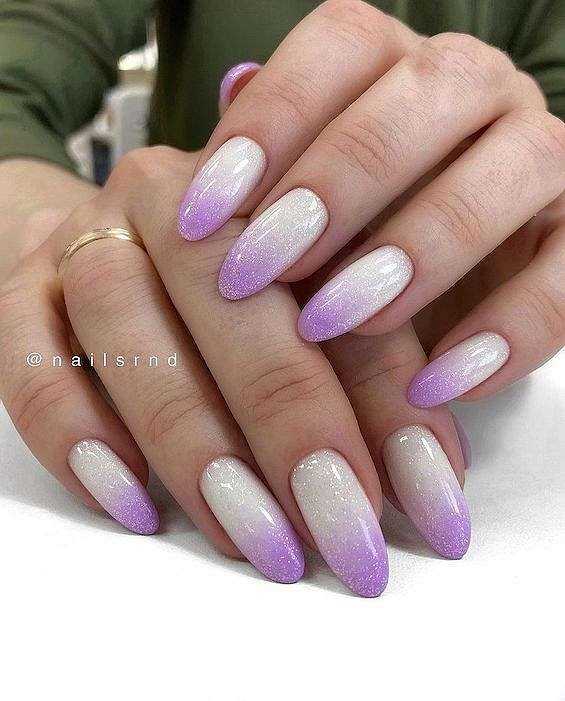 Оригинальный маникюр омбре с блестками