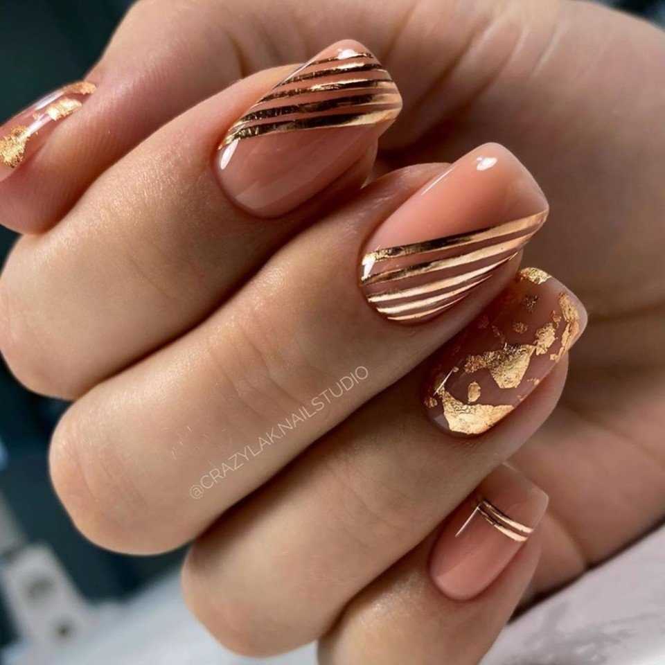 Деловая встреча или офисный стиль