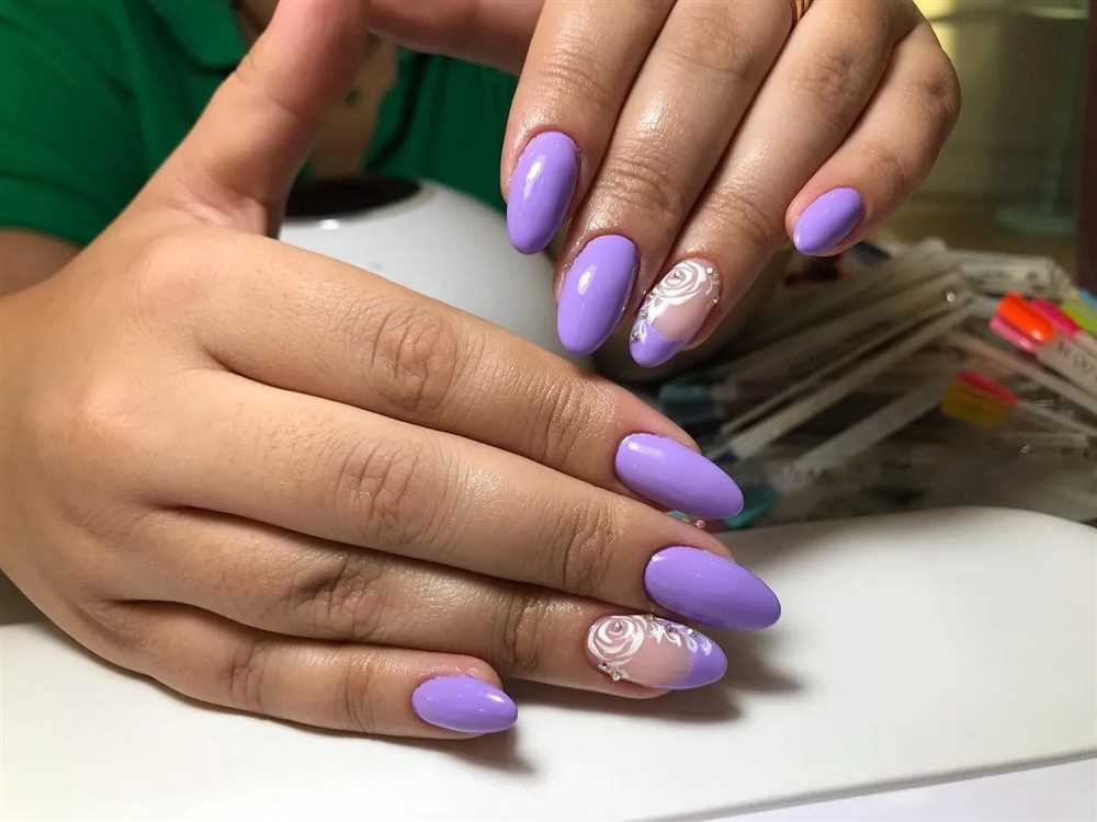 Нежное сиреневое пастельное покрытие