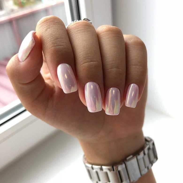 Жемчужный маникюр: с чем его сочетать